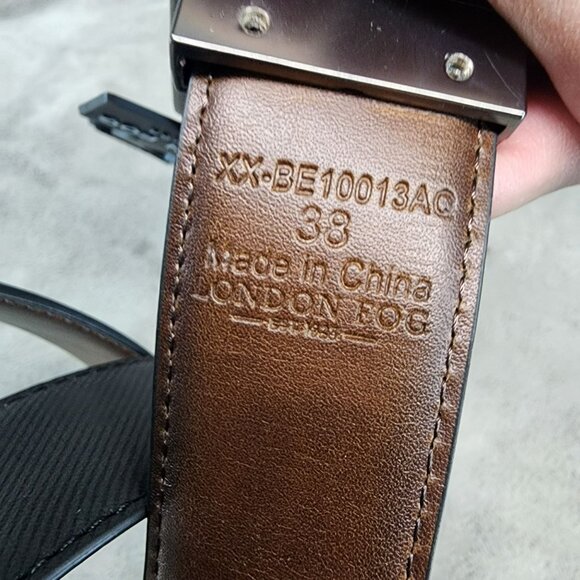 London Fog Belt Mens 38 Black & Brown Reversible Leather *NWT* - Picture 4 of 7